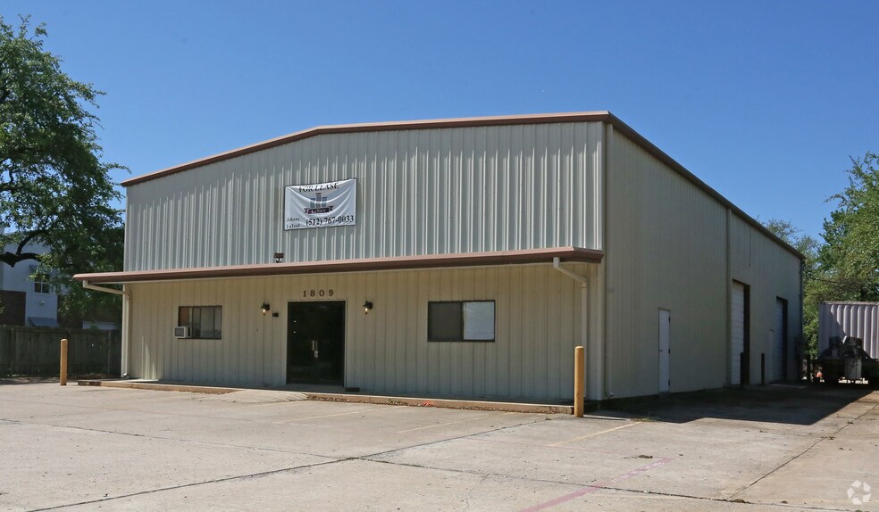 More Photos Of 1809 S Highway 183, Leander Warehouse For Lease