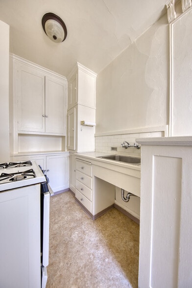 More Photos Of 2419 Durant Ave, Berkeley Apartments For Sale