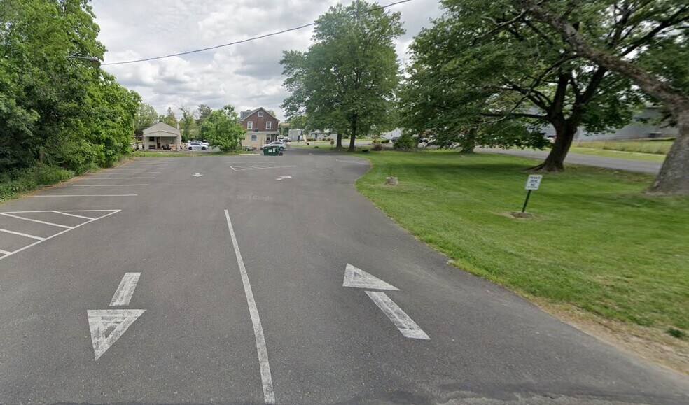 More Photos Of 193 Easton Rd, Horsham Township Storefront Retail Office For Lease