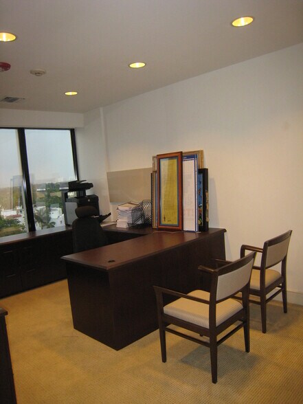 More Photos Of 1680 Michigan Ave, Miami Beach Office Residential For Lease