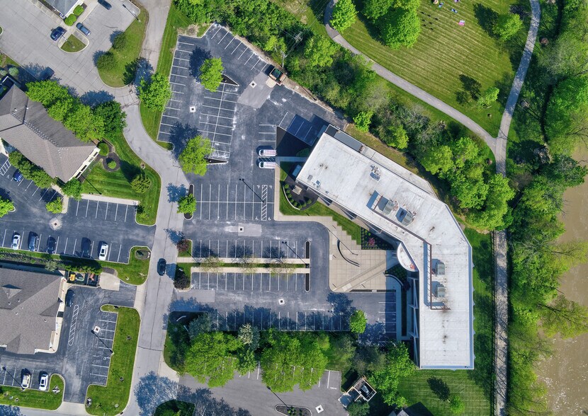 More Photos Of 7716-7720 Rivers Edge Dr, Columbus Medical For Lease