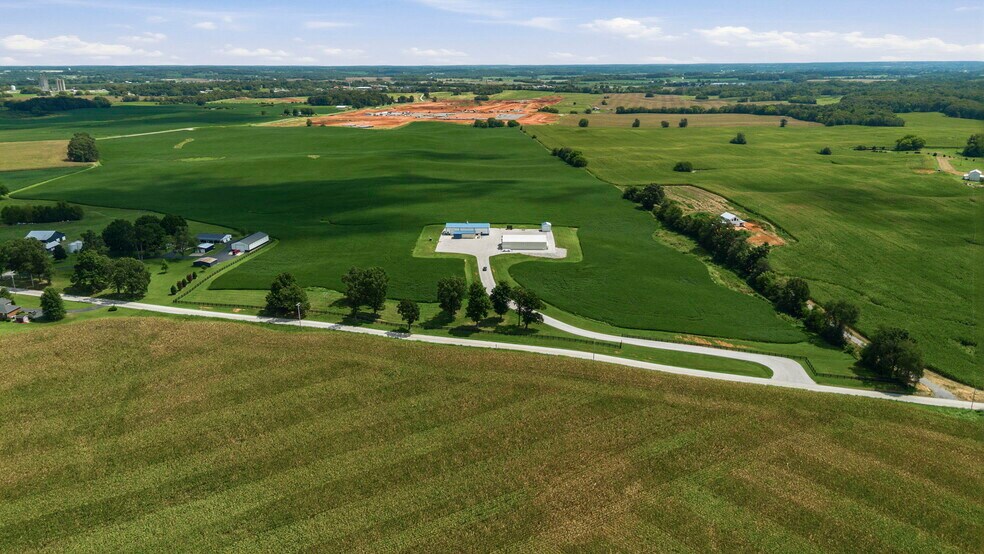More Photos Of 4395 Witt rd, Franklin Manufacturing For Sale