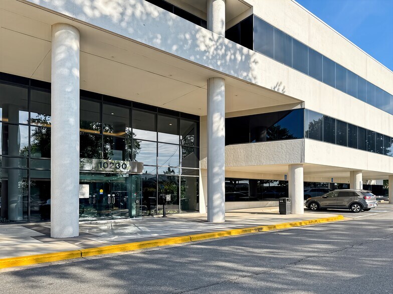 More Photos Of 10230 New Hampshire Ave, Silver Spring Coworking Space