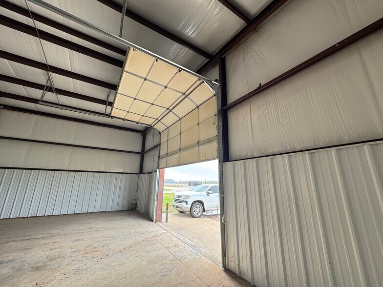 More Photos Of 201 Airport Road, Hinton Flex For Sale