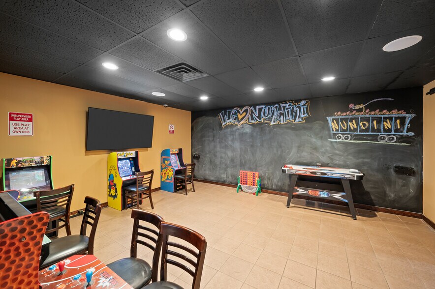 More Photos Of 500 N Shepherd Dr, Houston Land For Sale