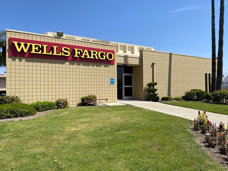 More Photos Of 190 W Foothill Blvd, Rialto Bank For Sale