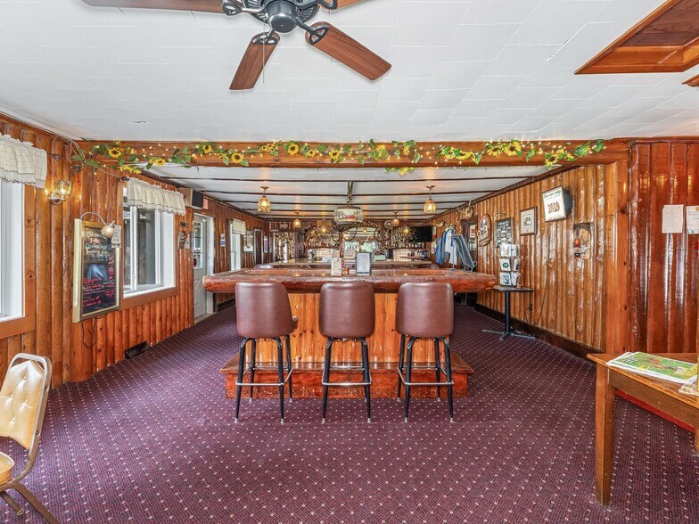 More Photos Of 8599 Big Saint Germain Cir, Saint Germain Restaurant For Sale