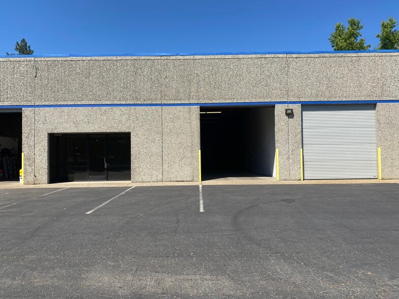 More Photos Of 6100 Enterprise Dr, Diamond Springs Light Distribution For Lease