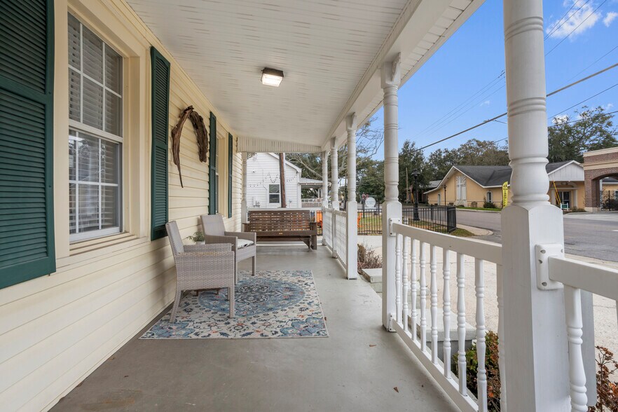 More Photos Of 1705 Government St, Ocean Springs Office For Sale