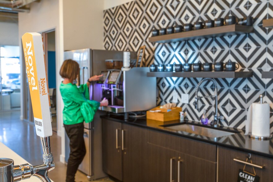 More Photos Of 1495 Canyon Blvd, Boulder Coworking Space