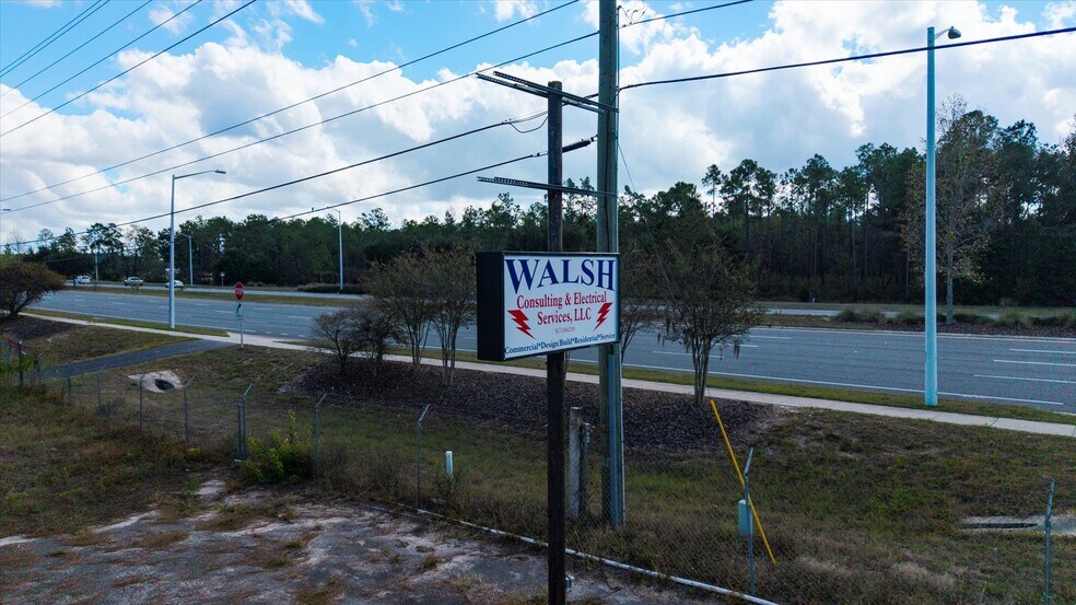 More Photos Of 5301 Capital Cir SW, Tallahassee Flex For Sale