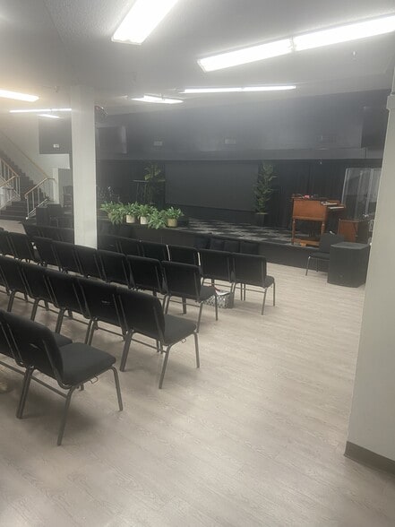 More Photos Of 1025 Fulton St, Fresno Office For Sale