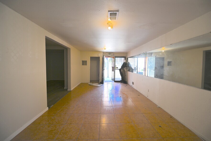More Photos Of 545-555 Hyde St, San Francisco Apartments For Sale