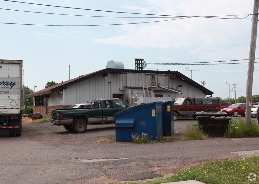 More Photos Of 403 Belknap St, Superior Restaurant For Sale
