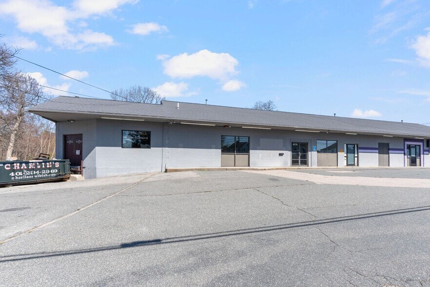 More Photos Of Post @ Post & Namcook Rds., North Kingstown Unknown For Lease