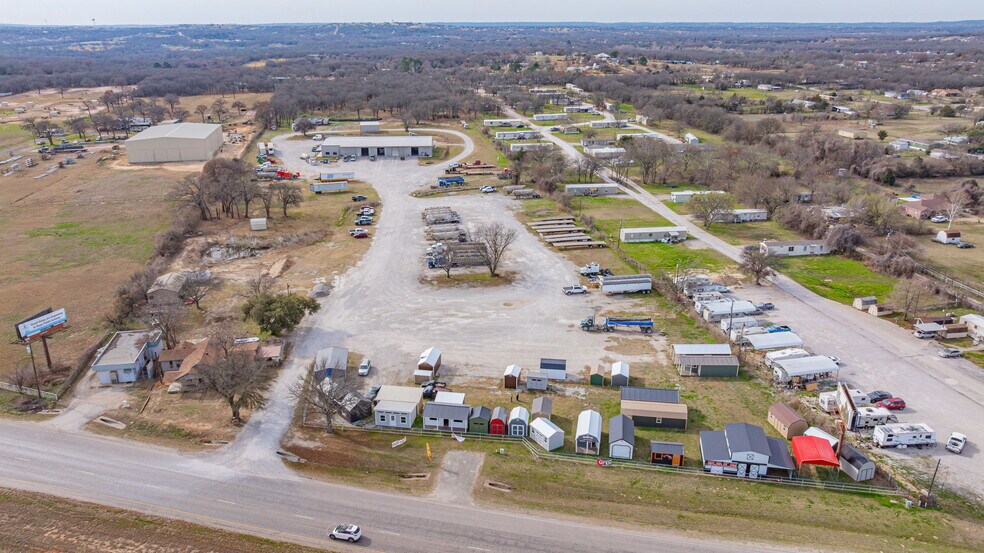 More Photos Of 4610 E Highway 199, Springtown General Retail For Sale
