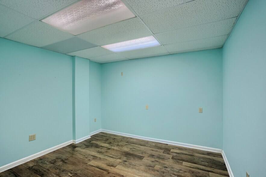 More Photos Of 60-72 Lebanon Ave, Uniontown Unknown For Lease
