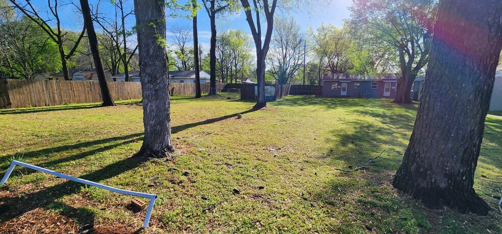 More Photos Of 815 S Mission Ave, Tahlequah Multifamily For Sale