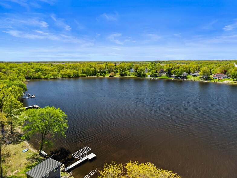 More Photos Of 26196-26198 W Spring Grove Rd, Antioch Apartments For Sale