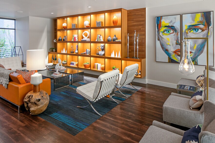 More Photos Of 1221 SW 11th Ave, Portland Apartments For Lease