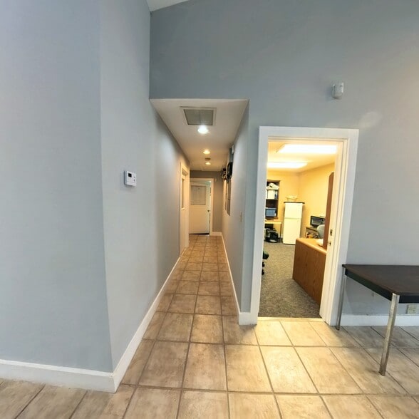 More Photos Of 112 NE Sanchez Ave, Ocala Office For Lease