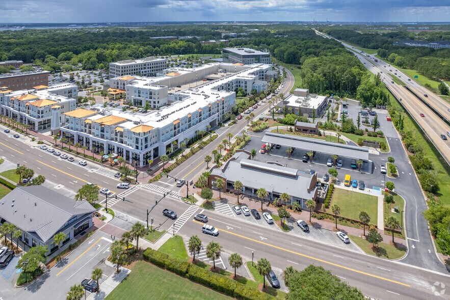 More Photos Of 65 Fairchild St, Charleston Office For Lease