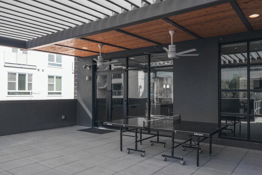 More Photos Of 11600 Rock Rose Ave, Austin Office For Lease