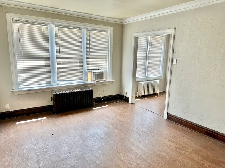 More Photos Of 5001 S Grand Blvd, Saint Louis Apartments For Sale