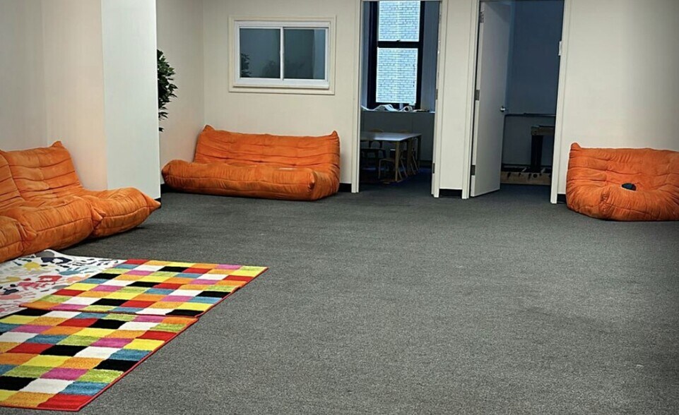 More Photos Of 111 John St, New York Office For Lease