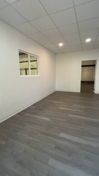 Primary Photo Of 844 Whitlock Ave, Jacksonville Unknown For Lease