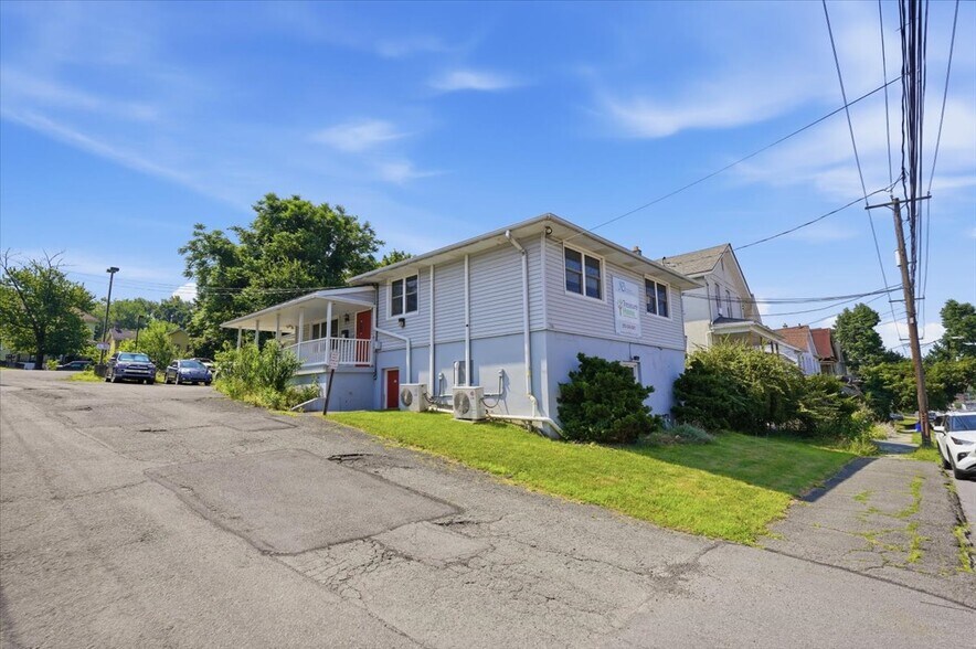 More Photos Of 1346 N Washington Ave, Scranton Office For Sale