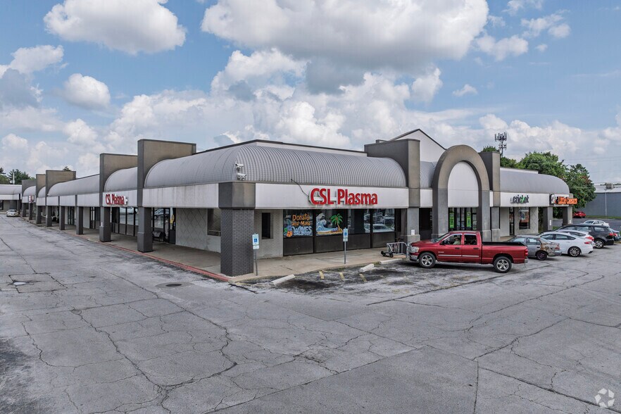 Primary Photo Of 1444-1540 S Glenstone Ave, Springfield General Retail For Lease