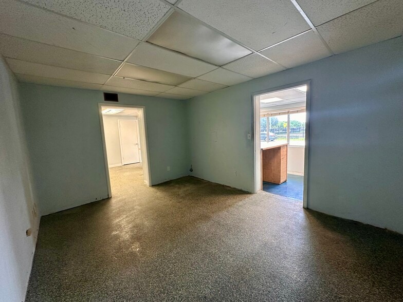 More Photos Of 624 W State Road 84, Fort Lauderdale Medical For Sale
