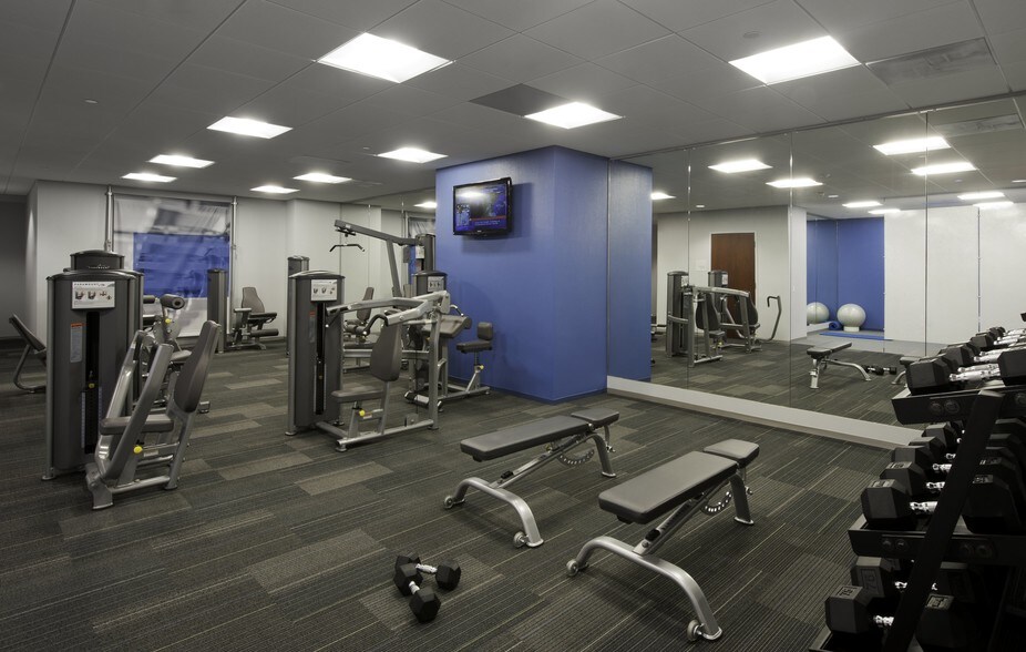 More Photos Of 1301 K St NW, Washington Office For Lease