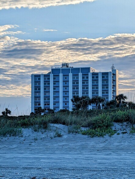 Primary Photo Of 1980 N Atlantic Ave, Cocoa Beach Medical For Lease