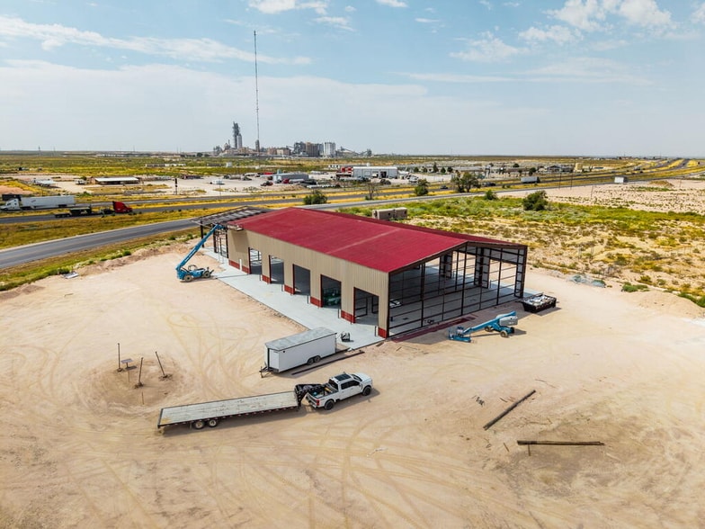 More Photos Of 16430 I-20, Odessa Warehouse For Sale
