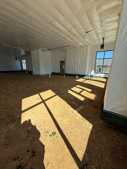 More Photos Of 22305 Cabin Branch Ave, Clarksburg Storefront For Lease
