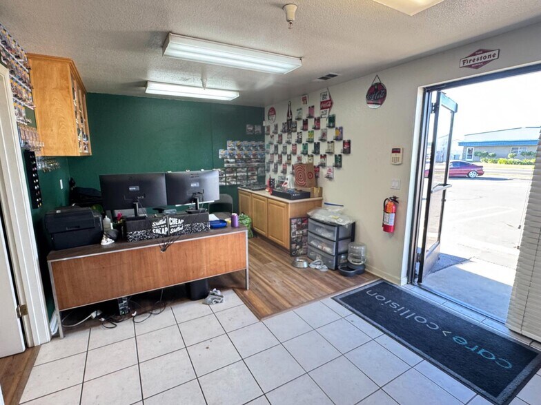 More Photos Of 509 Galaxy Way, Modesto Warehouse For Lease