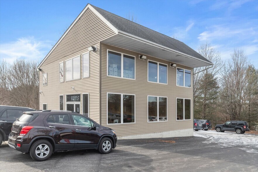 More Photos Of 4028 Hanover Pike, Manchester Auto Repair For Sale