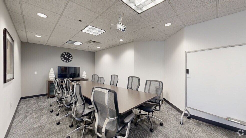 Photo of 12nd Floor Ste Office for 4
