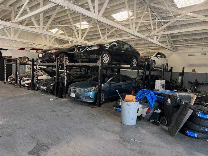 More Photos Of 6740 Crenshaw Blvd, Los Angeles Auto Repair For Lease