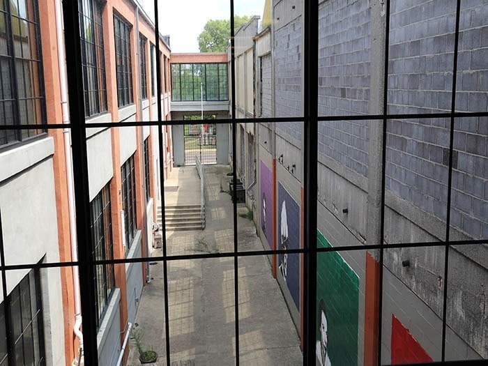 More Photos Of 1145 E 22nd St, Indianapolis Light Distribution For Sale