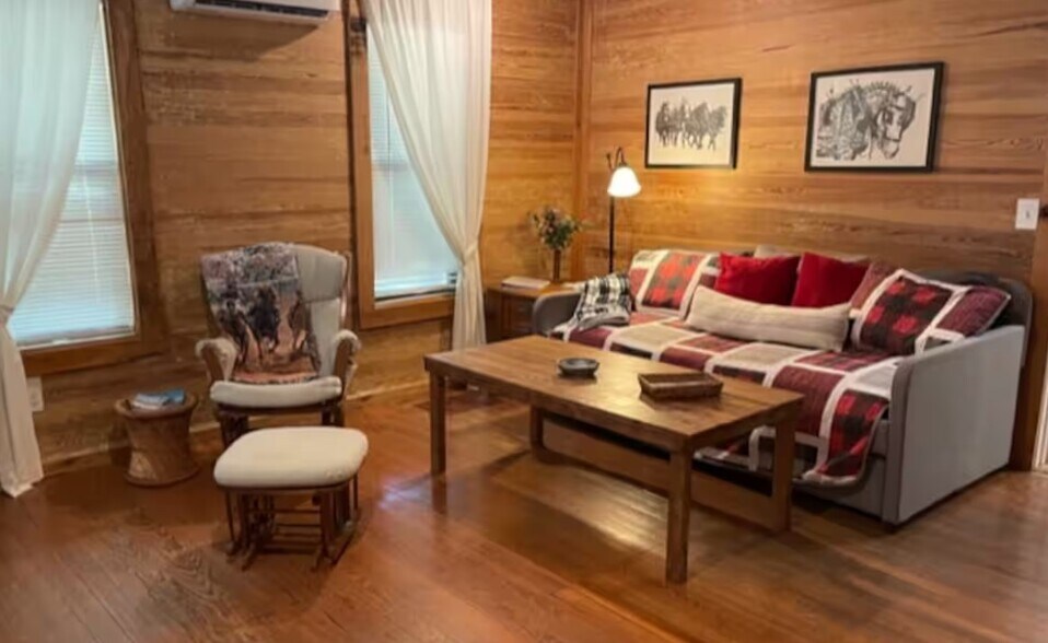 More Photos Of 1241 Post Oak Point Rd, New Ulm Specialty For Sale