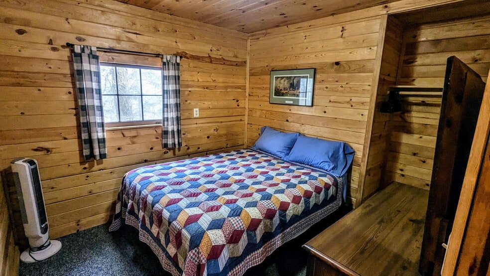 More Photos Of 10060 Gappa Rd, Kabetogama Hospitality For Sale
