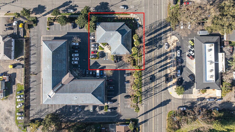 More Photos Of 575 Lincoln Ave, Napa Storefront Retail Office For Lease