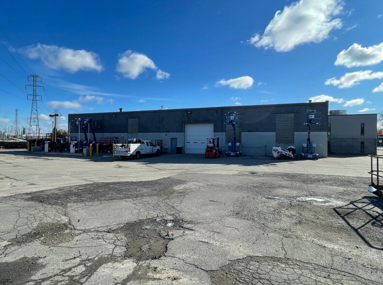 More Photos Of 2782 Corbin St, Melvindale Warehouse For Sale