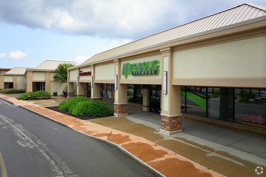 More Photos Of 1900-1925 S Clinton Ave, Rochester Unknown For Lease