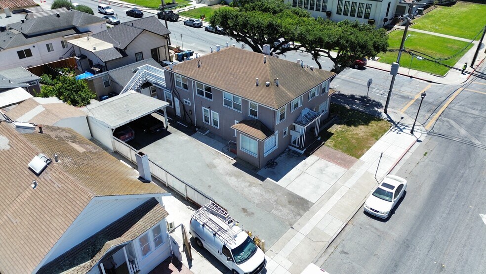 More Photos Of 157 Central Ave, Salinas Apartments For Sale