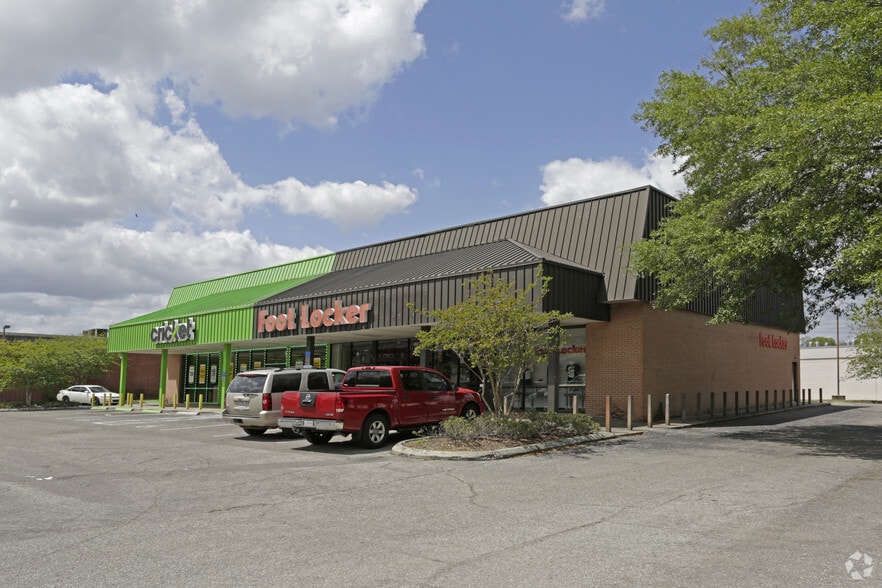 More Photos Of 5243 Normandy Blvd, Jacksonville Storefront For Sale