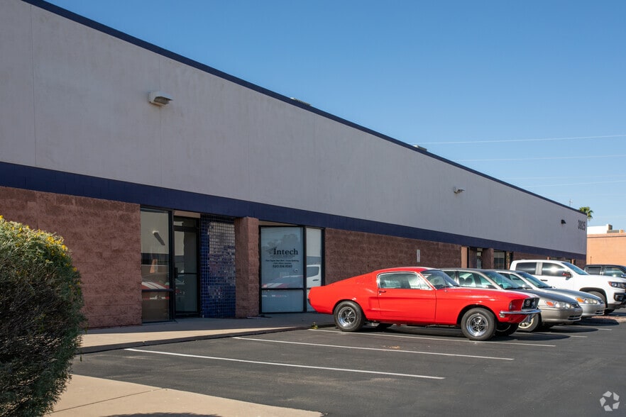 More Photos Of 3925 E 29th St, Tucson Distribution For Lease
